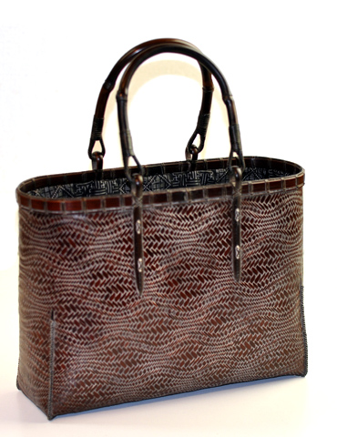 波網代2Ｌ茶　2025.10